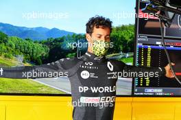 Daniel Ricciardo (AUS) Renault F1 Team. 11.09.2020. Formula 1 World Championship, Rd 9, Tuscan Grand Prix, Mugello, Italy, Practice Day.