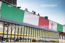 Circuit atmosphere - pit balcony. 11.09.2020. Formula 1 World Championship, Rd 9, Tuscan Grand Prix, Mugello, Italy, Practice Day.