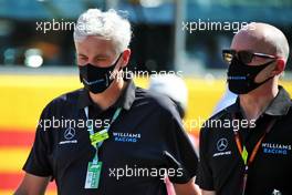 (L to R): Matthew Savage, Dorilton Capital Chairman - Williams Racing Director and Simon Roberts (GBR) Williams Racing F1 Acting Team Principal on the grid. 13.09.2020. Formula 1 World Championship, Rd 9, Tuscan Grand Prix, Mugello, Italy, Race Day.