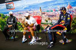 The post race FIA Press Conference (L to R): Valtteri Bottas (FIN) Mercedes AMG F1, second; Lewis Hamilton (GBR) Mercedes AMG F1, race winner; Alexander Albon (THA) Red Bull Racing, third. 13.09.2020. Formula 1 World Championship, Rd 9, Tuscan Grand Prix, Mugello, Italy, Race Day.