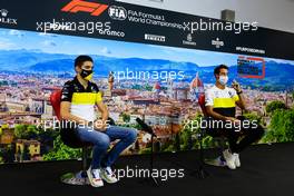 (L to R): Esteban Ocon (FRA) Renault F1 Team and Daniel Ricciardo (AUS) Renault F1 Team in the FIA Press Conference. 10.09.2020. Formula 1 World Championship, Rd 9, Tuscan Grand Prix, Mugello, Italy, Preparation Day.
