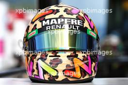 The helmet of Daniel Ricciardo (AUS) Renault F1 Team. 10.09.2020. Formula 1 World Championship, Rd 9, Tuscan Grand Prix, Mugello, Italy, Preparation Day.