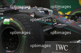 Lewis Hamilton (GBR) Mercedes AMG F1 W11 front tyre. 15.11.2020. Formula 1 World Championship, Rd 14, Turkish Grand Prix, Istanbul, Turkey, Race Day.