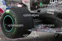Lewis Hamilton (GBR) Mercedes AMG F1 W11 rear tyre. 15.11.2020. Formula 1 World Championship, Rd 14, Turkish Grand Prix, Istanbul, Turkey, Race Day.