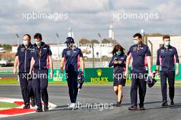 Lance Stroll (CDN) Racing Point F1 Team walks the circuit with the team. 12.11.2020. Formula 1 World Championship, Rd 14, Turkish Grand Prix, Istanbul, Turkey, Preparation Day.