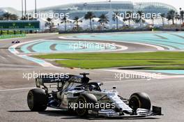 Daniil Kvyat (RUS) AlphaTauri AT01. 11.12.2020. Formula 1 World Championship, Rd 17, Abu Dhabi Grand Prix, Yas Marina Circuit, Abu Dhabi, Practice Day.