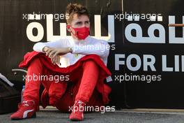 Charles Leclerc (MON) Ferrari on the grid. 13.12.2020. Formula 1 World Championship, Rd 17, Abu Dhabi Grand Prix, Yas Marina Circuit, Abu Dhabi, Race Day.