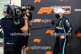 Valtteri Bottas (FIN) Mercedes AMG F1 in parc ferme. 13.12.2020. Formula 1 World Championship, Rd 17, Abu Dhabi Grand Prix, Yas Marina Circuit, Abu Dhabi, Race Day.