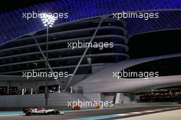 Antonio Giovinazzi (ITA) Alfa Romeo Racing C39. 13.12.2020. Formula 1 World Championship, Rd 17, Abu Dhabi Grand Prix, Yas Marina Circuit, Abu Dhabi, Race Day.