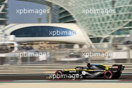 Daniel Ricciardo (AUS) Renault F1 Team RS20. 12.12.2020. Formula 1 World Championship, Rd 17, Abu Dhabi Grand Prix, Yas Marina Circuit, Abu Dhabi, Qualifying Day.