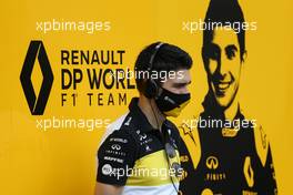 Esteban Ocon (FRA) Renault F1 Team. 12.12.2020. Formula 1 World Championship, Rd 17, Abu Dhabi Grand Prix, Yas Marina Circuit, Abu Dhabi, Qualifying Day.