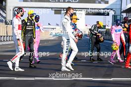 Daniil Kvyat (RUS) AlphaTauri atr the drivers' end of season group photograph. 13.12.2020. Formula 1 World Championship, Rd 17, Abu Dhabi Grand Prix, Yas Marina Circuit, Abu Dhabi, Race Day.