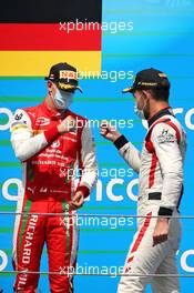 (L to R): Mick Schumacher (GER) PREMA Racing celebrates his third position on the podium with second placed Luca Ghiotto (ITA) Hitech. 16.08.2020. FIA Formula 2 Championship, Rd 6, Barcelona, Spain, Sunday.