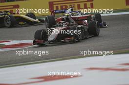Callum Ilott (GBR) Uni-Virtuosi Racing. 06.12.2020. FIA Formula 2 Championship, Rd 12, Sakhir, Bahrain, Sunday.