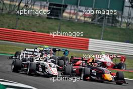 Theo Pourchaire (FRA) ART and Liam Lawson (NZL) Hitech battle for position.                                09.08.2020. FIA Formula 3 Championship, Rd 5, Silverstone, England, Sunday.