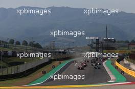 The start of the race. 12.09.2020. Formula 3 Championship, Rd 9, Mugello, Italy, Saturday.