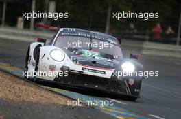 Michael Christensen (DEN) / Kevin Estre (FRA) / Laurens Valthoor (BEL) #92 Porsche GT Team, Porsche 911 RSR-19. 19.09.2020. FIA World Endurance Championship, Le Mans 24 Hours, Race, Le Mans, France. Saturday.