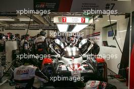 Mike Conway (GBR) / Kamui Kobayashi (JPN) / Jose Maria Lopez (ARG) #07 Toyota Gazoo Racing Toyota TS050 Hybrid in the pits. 19.09.2020. FIA World Endurance Championship, Le Mans 24 Hours, Race, Le Mans, France. Saturday.