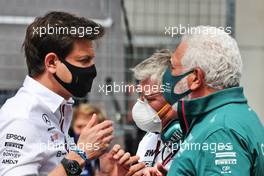 (L to R): Toto Wolff (GER) Mercedes AMG F1 Shareholder and Executive Director and Lawrence Stroll (CDN) Aston Martin F1 Team Investor on the grid. 04.07.2021. Formula 1 World Championship, Rd 9, Austrian Grand Prix, Spielberg, Austria, Race Day.