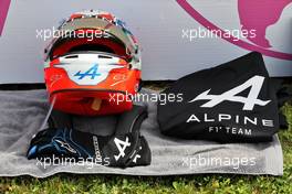 The helmet of Esteban Ocon (FRA) Alpine F1 Team on the grid. 04.07.2021. Formula 1 World Championship, Rd 9, Austrian Grand Prix, Spielberg, Austria, Race Day.