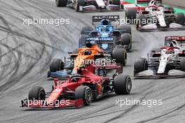 Carlos Sainz Jr (ESP) Ferrari SF-21 at the start of the race. 04.07.2021. Formula 1 World Championship, Rd 9, Austrian Grand Prix, Spielberg, Austria, Race Day.