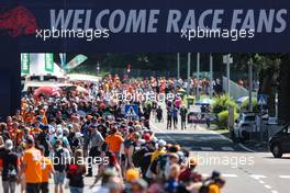 Fans 03.07.2021. Formula 1 World Championship, Rd 9, Austrian Grand Prix, Spielberg, Austria, Qualifying Day.