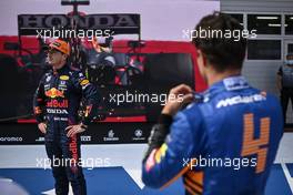 Pole sitter Max Verstappen (NLD) Red Bull Racing in qualifying parc ferme with second placed Lando Norris (GBR) McLaren. 03.07.2021. Formula 1 World Championship, Rd 9, Austrian Grand Prix, Spielberg, Austria, Qualifying Day.