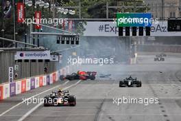 Max Verstappen (NLD) Red Bull Racing RB16B crashed out of the race. 06.06.2021. Formula 1 World Championship, Rd 6, Azerbaijan Grand Prix, Baku Street Circuit, Azerbaijan, Race Day.