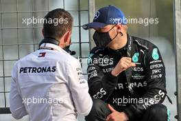 Valtteri Bottas (FIN) Mercedes AMG F1 in the pits while the race is stopped. 06.06.2021. Formula 1 World Championship, Rd 6, Azerbaijan Grand Prix, Baku Street Circuit, Azerbaijan, Race Day.