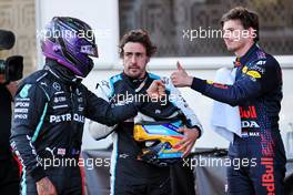 (L to R): Lewis Hamilton (GBR) Mercedes AMG F1 with Fernando Alonso (ESP) Alpine F1 Team and Max Verstappen (NLD) Red Bull Racing in qualifying parc ferme. 05.06.2021. Formula 1 World Championship, Rd 6, Azerbaijan Grand Prix, Baku Street Circuit, Azerbaijan, Qualifying Day.