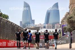 Fernando Alonso (ESP) Alpine F1 Team walks the circuit with the team. 03.06.2021. Formula 1 World Championship, Rd 6, Azerbaijan Grand Prix, Baku Street Circuit, Azerbaijan, Preparation Day.