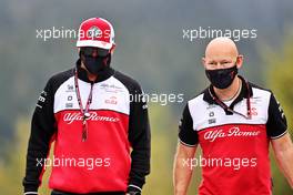 (L to R): Kimi Raikkonen (FIN) Alfa Romeo Racing with Mark Arnall (GBR) Personal Trainer. 27.08.2021. Formula 1 World Championship, Rd 12, Belgian Grand Prix, Spa Francorchamps, Belgium, Practice Day.