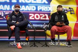 (L to R): Max Verstappen (NLD) Red Bull Racing and Lewis Hamilton (GBR) Mercedes AMG F1 in the post qualifying FIA Press Conference. 28.08.2021. Formula 1 World Championship, Rd 12, Belgian Grand Prix, Spa Francorchamps, Belgium, Qualifying Day.