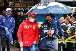 (L to R): Charles Leclerc (MON) Ferrari and Pierre Gasly (FRA) AlphaTauri on the drivers parade. 29.08.2021. Formula 1 World Championship, Rd 12, Belgian Grand Prix, Spa Francorchamps, Belgium, Race Day.