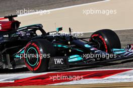 Lewis Hamilton (GBR) Mercedes AMG F1 W12. 26.03.2021. Formula 1 World Championship, Rd 1, Bahrain Grand Prix, Sakhir, Bahrain, Practice Day