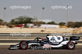 Yuki Tsunoda (JPN) AlphaTauri AT02. 26.03.2021. Formula 1 World Championship, Rd 1, Bahrain Grand Prix, Sakhir, Bahrain, Practice Day