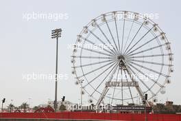 Circuit atmosphere - Giant Wheel. 26.03.2021. Formula 1 World Championship, Rd 1, Bahrain Grand Prix, Sakhir, Bahrain, Practice Day