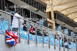 Circuit atmosphere - fans in the grandstand. 28.03.2021. Formula 1 World Championship, Rd 1, Bahrain Grand Prix, Sakhir, Bahrain, Race Day.