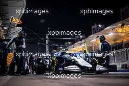 Nicholas Latifi (CDN) Williams Racing FW43B makes a pit stop. 28.03.2021. Formula 1 World Championship, Rd 1, Bahrain Grand Prix, Sakhir, Bahrain, Race Day.