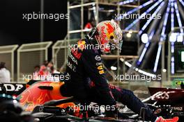 Max Verstappen (NLD) Red Bull Racing RB16B in qualifying parc ferme. 27.03.2021. Formula 1 World Championship, Rd 1, Bahrain Grand Prix, Sakhir, Bahrain, Qualifying Day.