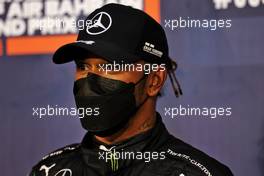 Lewis Hamilton (GBR) Mercedes AMG F1 in qualifying parc ferme. 27.03.2021. Formula 1 World Championship, Rd 1, Bahrain Grand Prix, Sakhir, Bahrain, Qualifying Day.