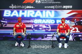 (L to R): Carlos Sainz Jr (ESP) Ferrari and Charles Leclerc (MON) Ferrari in the FIA Press Conference. 25.03.2021. Formula 1 World Championship, Rd 1, Bahrain Grand Prix, Sakhir, Bahrain, Preparation Day.