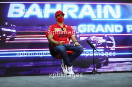 Carlos Sainz Jr (ESP) Ferrari in the FIA Press Conference. 25.03.2021. Formula 1 World Championship, Rd 1, Bahrain Grand Prix, Sakhir, Bahrain, Preparation Day.