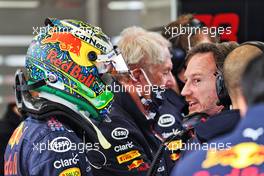 Max Verstappen (NLD) Red Bull Racing with Christian Horner (GBR) Red Bull Racing Team Principal. 12.11.2021. Formula 1 World Championship, Rd 19, Brazilian Grand Prix, Sao Paulo, Brazil, Qualifying Day.