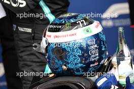 Valtteri Bottas (FIN) Mercedes AMG F1 helmet. 12.11.2021. Formula 1 World Championship, Rd 19, Brazilian Grand Prix, Sao Paulo, Brazil, Qualifying Day.