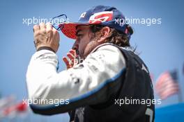 Fernando Alonso (ESP) Alpine F1 Team on the grid. 14.11.2021. Formula 1 World Championship, Rd 19, Brazilian Grand Prix, Sao Paulo, Brazil, Race Day.