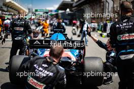 Fernando Alonso (ESP) Alpine F1 Team A521 on the grid. 14.11.2021. Formula 1 World Championship, Rd 19, Brazilian Grand Prix, Sao Paulo, Brazil, Race Day.