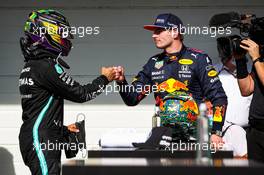 (L to R): Race winner Lewis Hamilton (GBR) Mercedes AMG F1 celebrates in parc ferme with second placed Max Verstappen (NLD) Red Bull Racing. 14.11.2021. Formula 1 World Championship, Rd 19, Brazilian Grand Prix, Sao Paulo, Brazil, Race Day.
