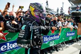 Race winner Lewis Hamilton (GBR) Mercedes AMG F1 celebrates in parc ferme. 14.11.2021. Formula 1 World Championship, Rd 19, Brazilian Grand Prix, Sao Paulo, Brazil, Race Day.