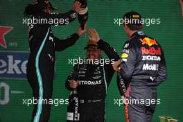 1st place Lewis Hamilton (GBR) Mercedes AMG F1 W12, 2nd place Max Verstappen (NLD) Red Bull Racing RB16B and 3rd place Valtteri Bottas (FIN) Mercedes AMG F1. 14.11.2021. Formula 1 World Championship, Rd 19, Brazilian Grand Prix, Sao Paulo, Brazil, Race Day.
